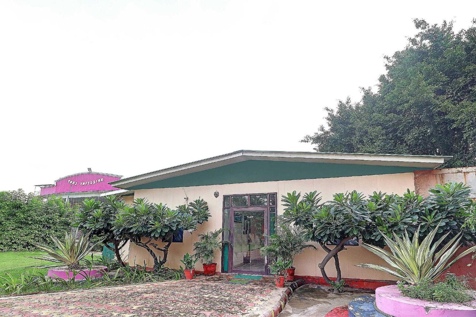 Hotel O Drizzling Land Muradnagar Exterior photo